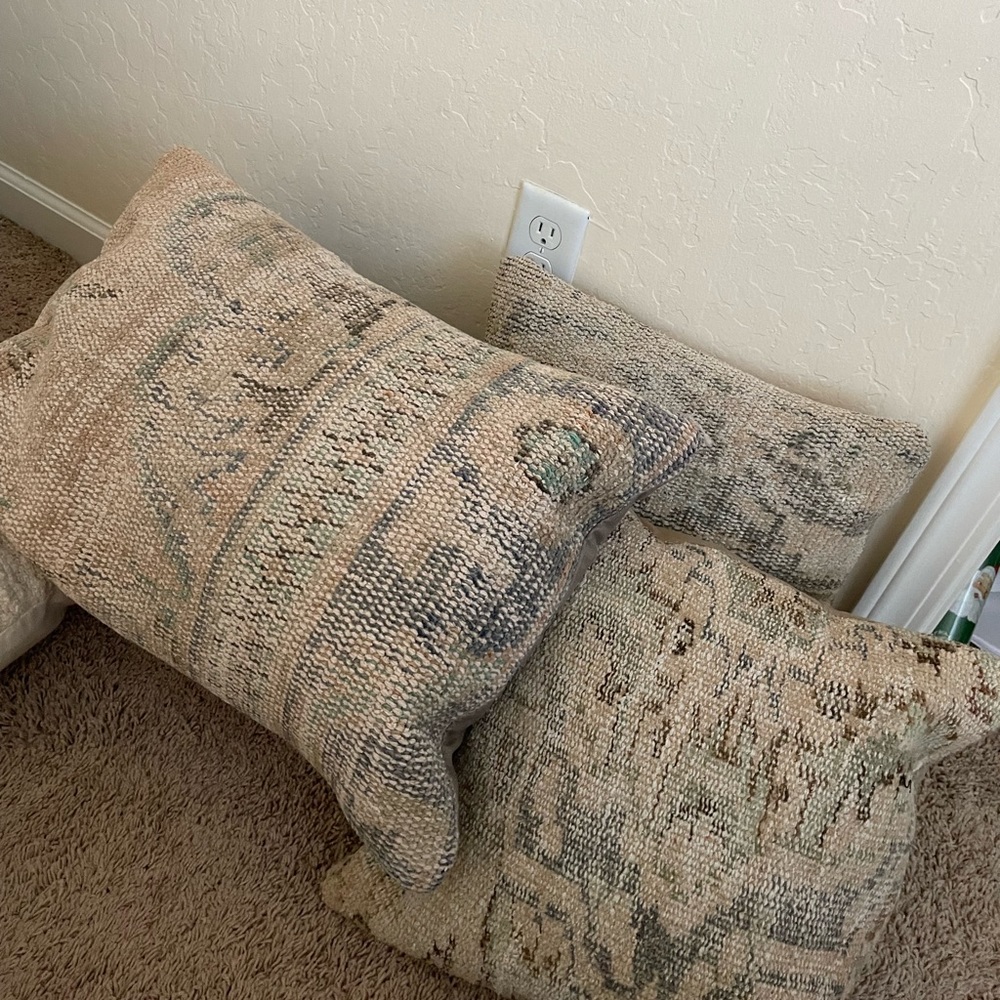 Twenty Third by Deanne Tapestry Pillow Covers